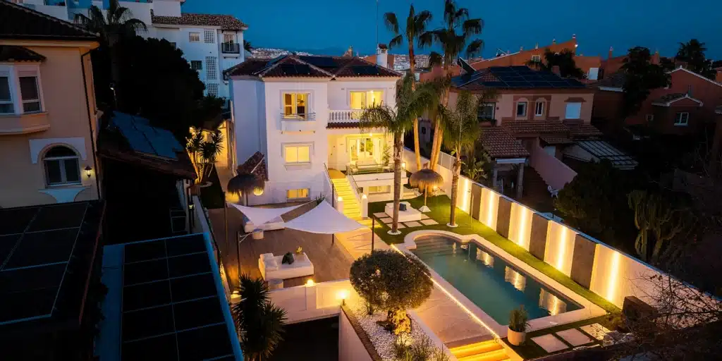 Luxury Sunny Camelia Villa in Benalmádena with heated private pool, modern design, outdoor terrace, and golf area nearby on Costa del Sol Spain