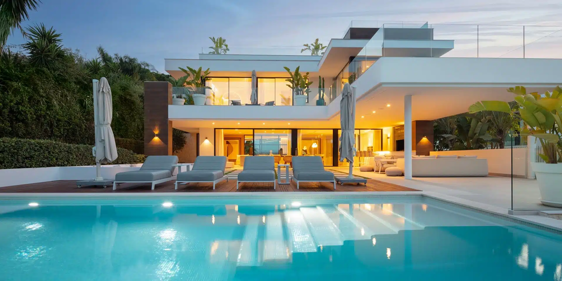 Luxury villa rental in Marbella Golf Valley with heated infinity pool, rooftop jacuzzi, panoramic La Concha mountain views, modern architecture and exclusive holiday accommodation near Puerto Banús Costa del Sol Spain