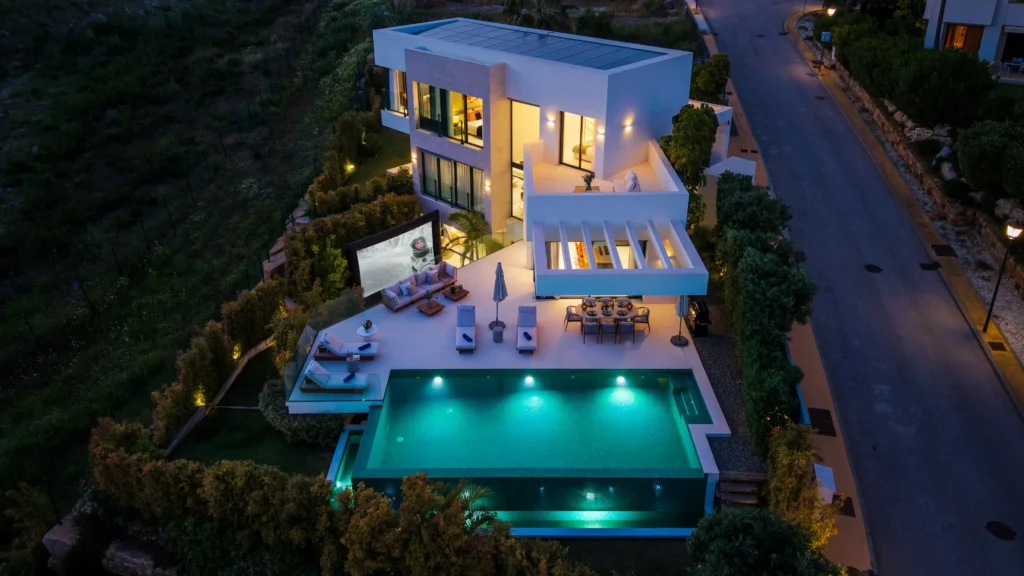 Luxury villa rental in Marbella with private infinity pool, panoramic sea views, modern architecture, Costa del Sol holiday home in Benahavís near Puerto Banús