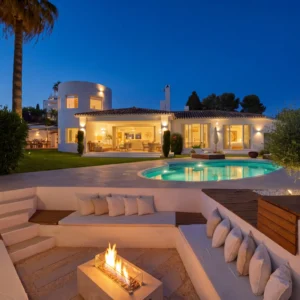 VILLA MOSS –  Luxury Villa Rental in Marbella, Nueva Andalucía