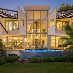 VILLA FINESSE –  Luxury Villa Rental in Marbella, Nueva Andalucía