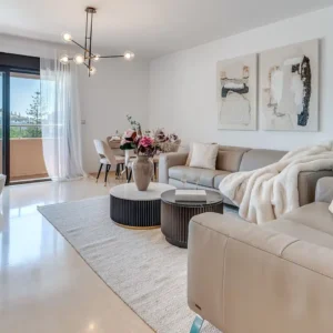 THE SUNRISE GOLDEN MILE FLAT –  Luxury Villa Rental in Marbella, Nueva Andalucía
