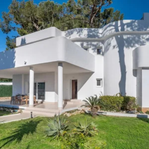VILLA ULISES –  Luxury Villa Rental in Marbella, Nueva Andalucía